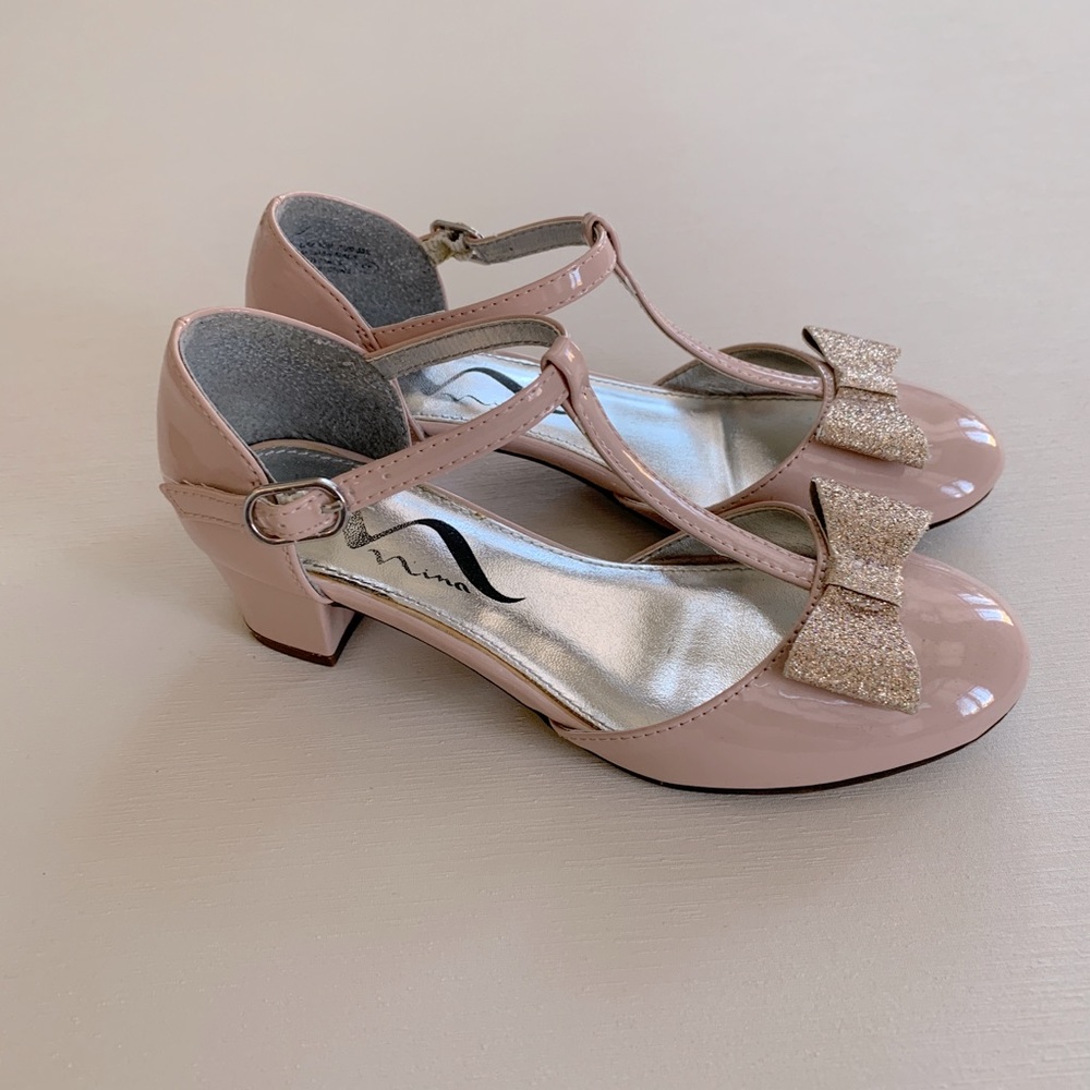 Girls dress shoes (Nina brand - size 13)